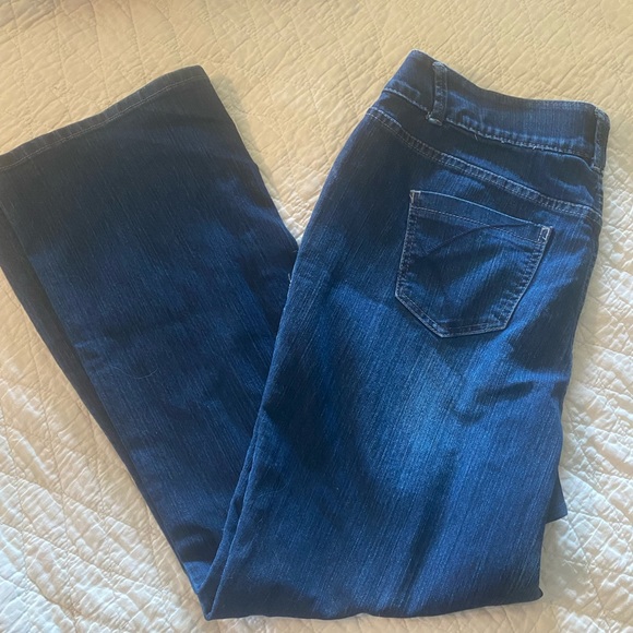 Lane Bryant Size 16 Jeans - Picture 3 of 4